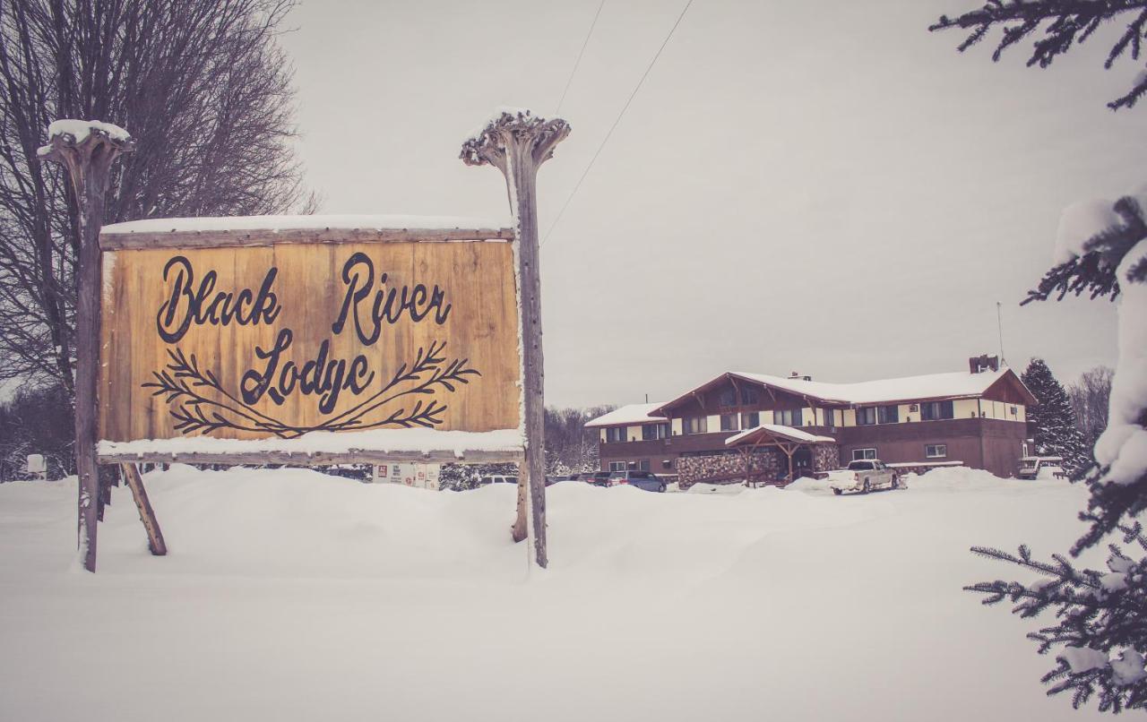 Black River Lodge Ironwood Kültér fotó